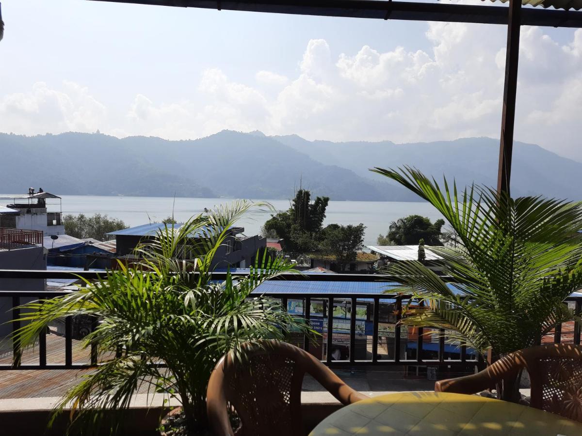 Hotel Eagle Zone Pokhara Exteriör bild