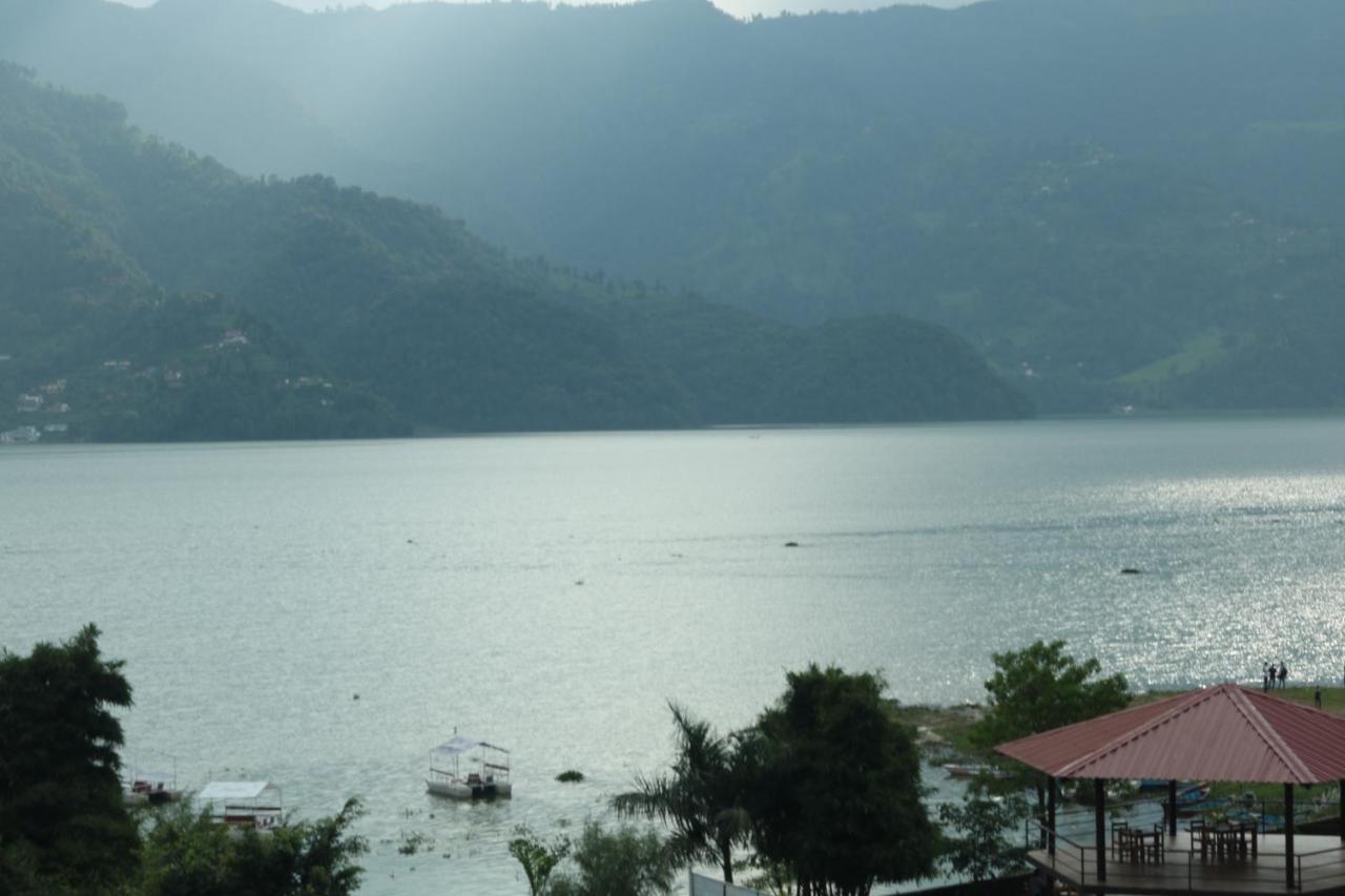 Hotel Eagle Zone Pokhara Exteriör bild
