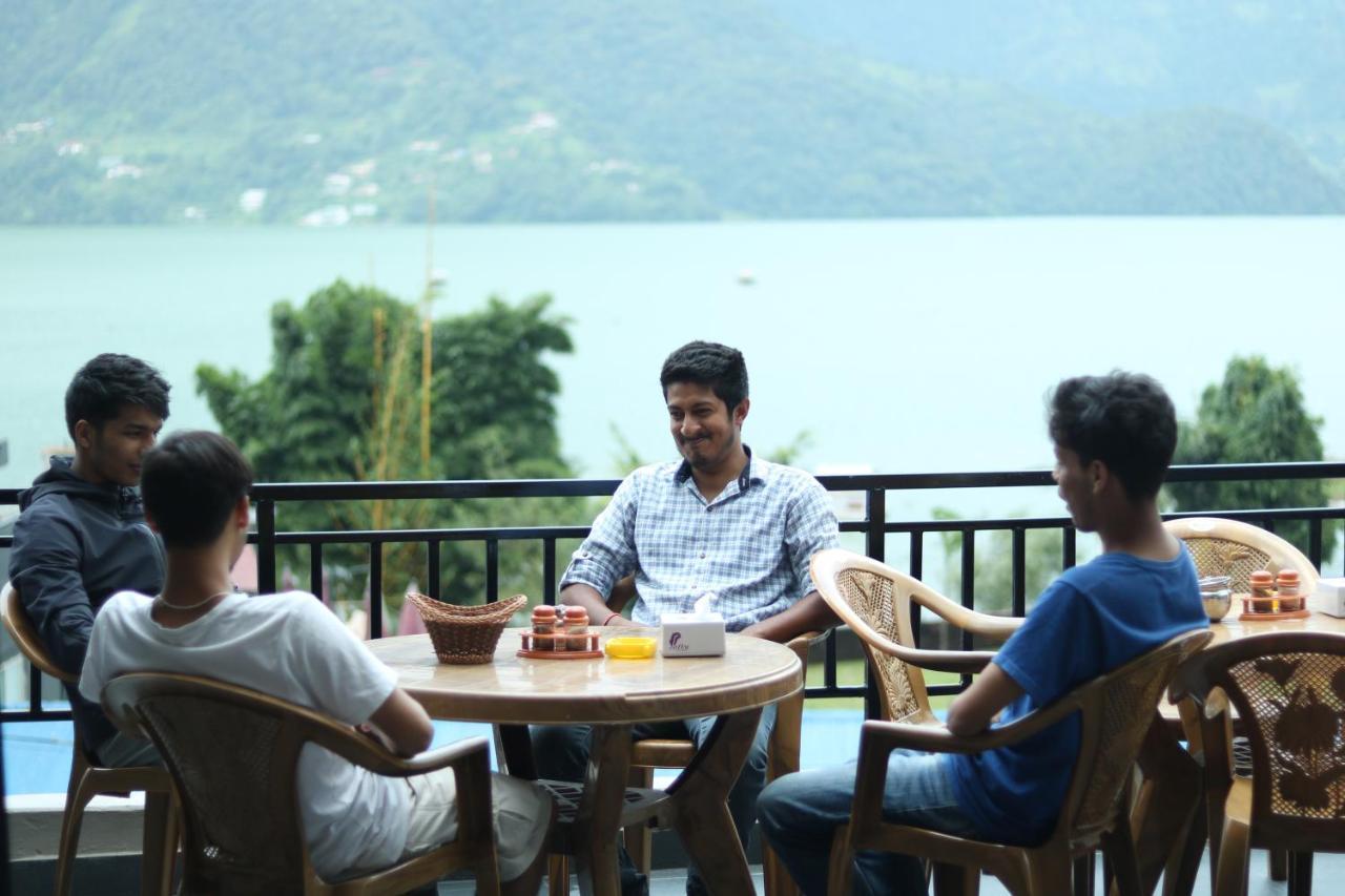 Hotel Eagle Zone Pokhara Exteriör bild