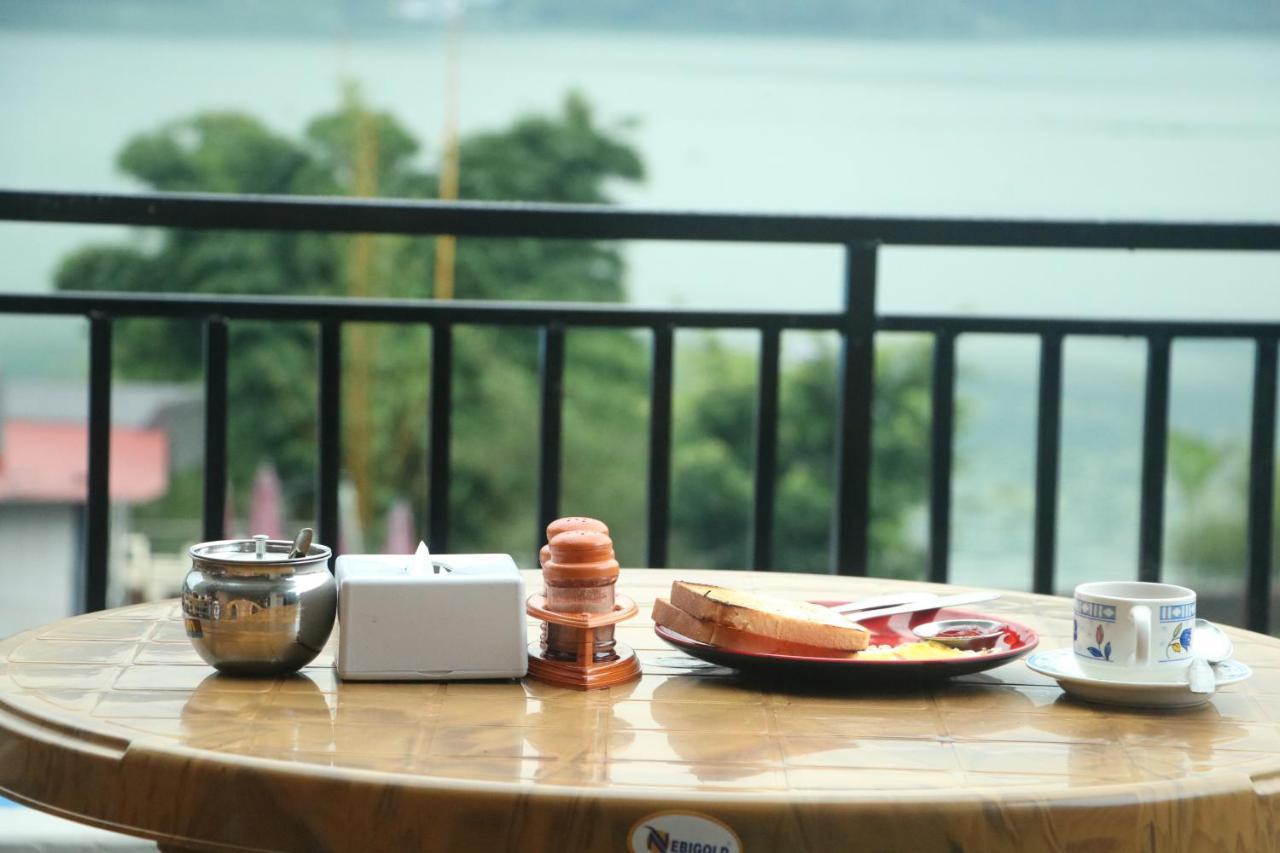 Hotel Eagle Zone Pokhara Exteriör bild